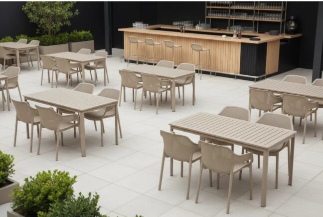 TERRAZZA 140×85 vonkajší stôl, béžová