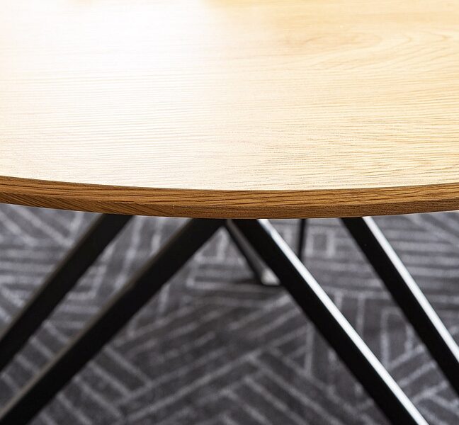 Kruhový jedálenský stôl Colt 120 cm – dub/čierna